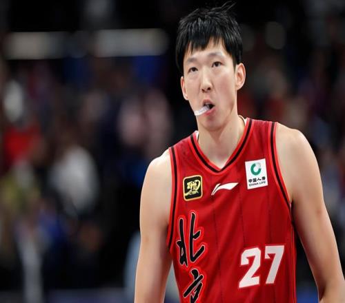 杰林威遭约,基奇内线强,上篮得手精,2026彩票平台大全,彩票平台推荐